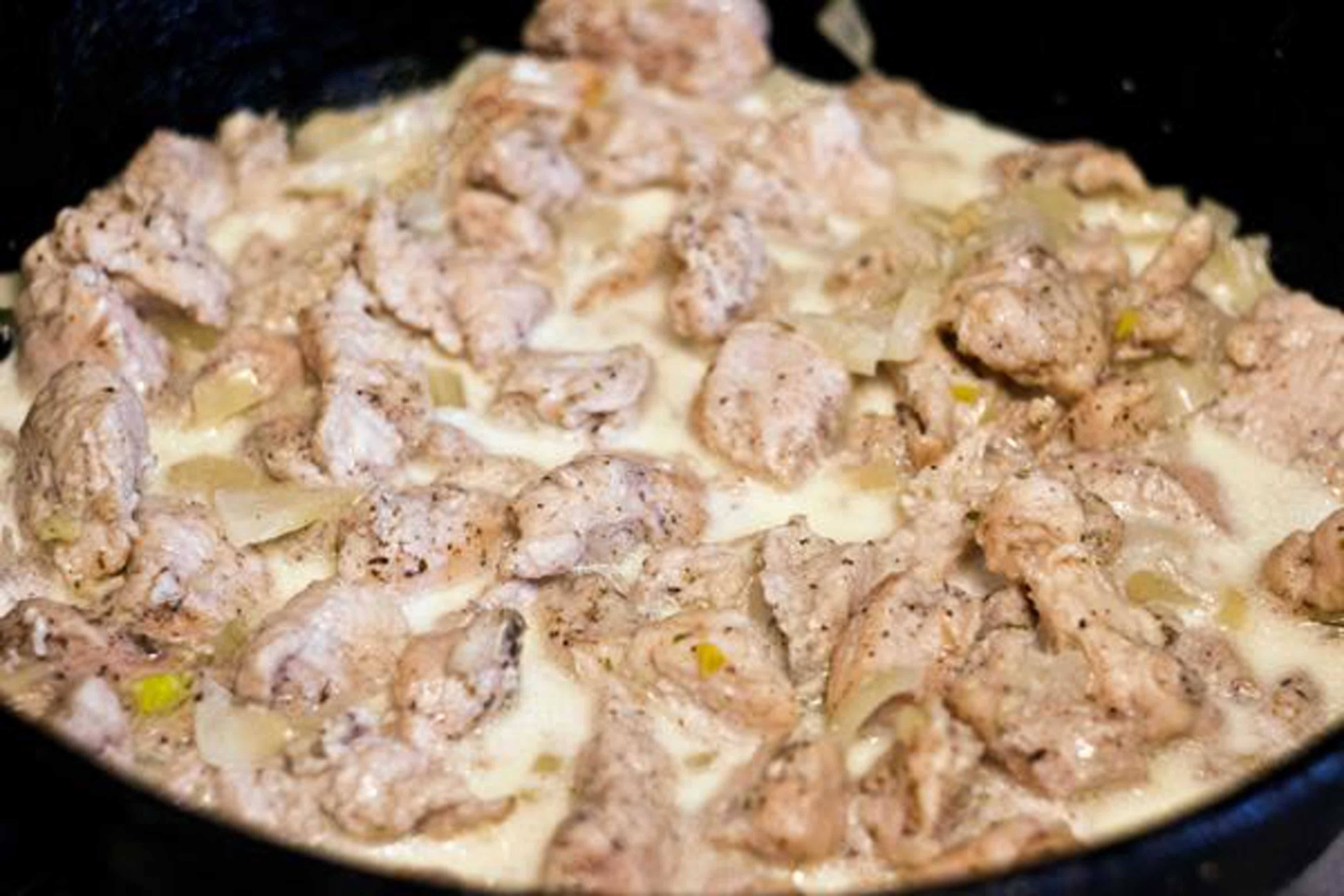 Тушеная говядина с грибами