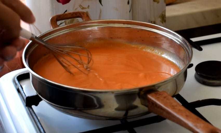 Как приготовить гуляш из говядины, чтобы мясо было мягким? 7 рецептов гуляша с подливкой