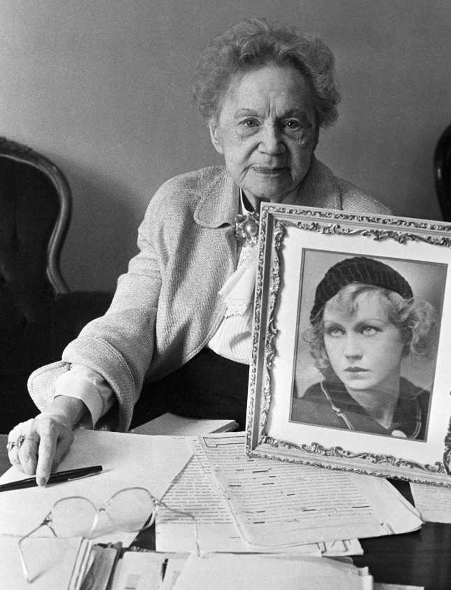 Ирина одоевцева: собрание стихотворений