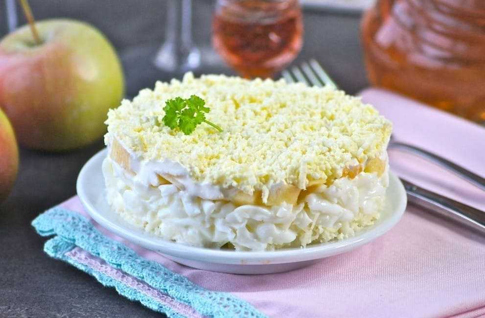 Салат с чесноком и сыром — подборка лучших рецептов. как правильно и вкусно приготовить салат с чесноком и сыром.