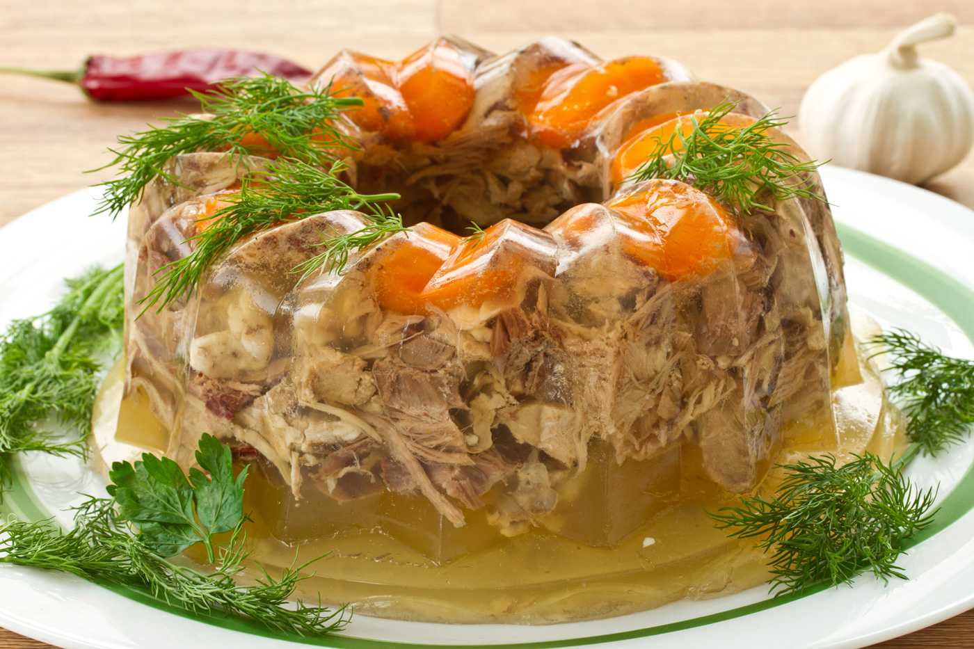 Холодец из куриных лапок: 5 пошаговых рецептов приготовления