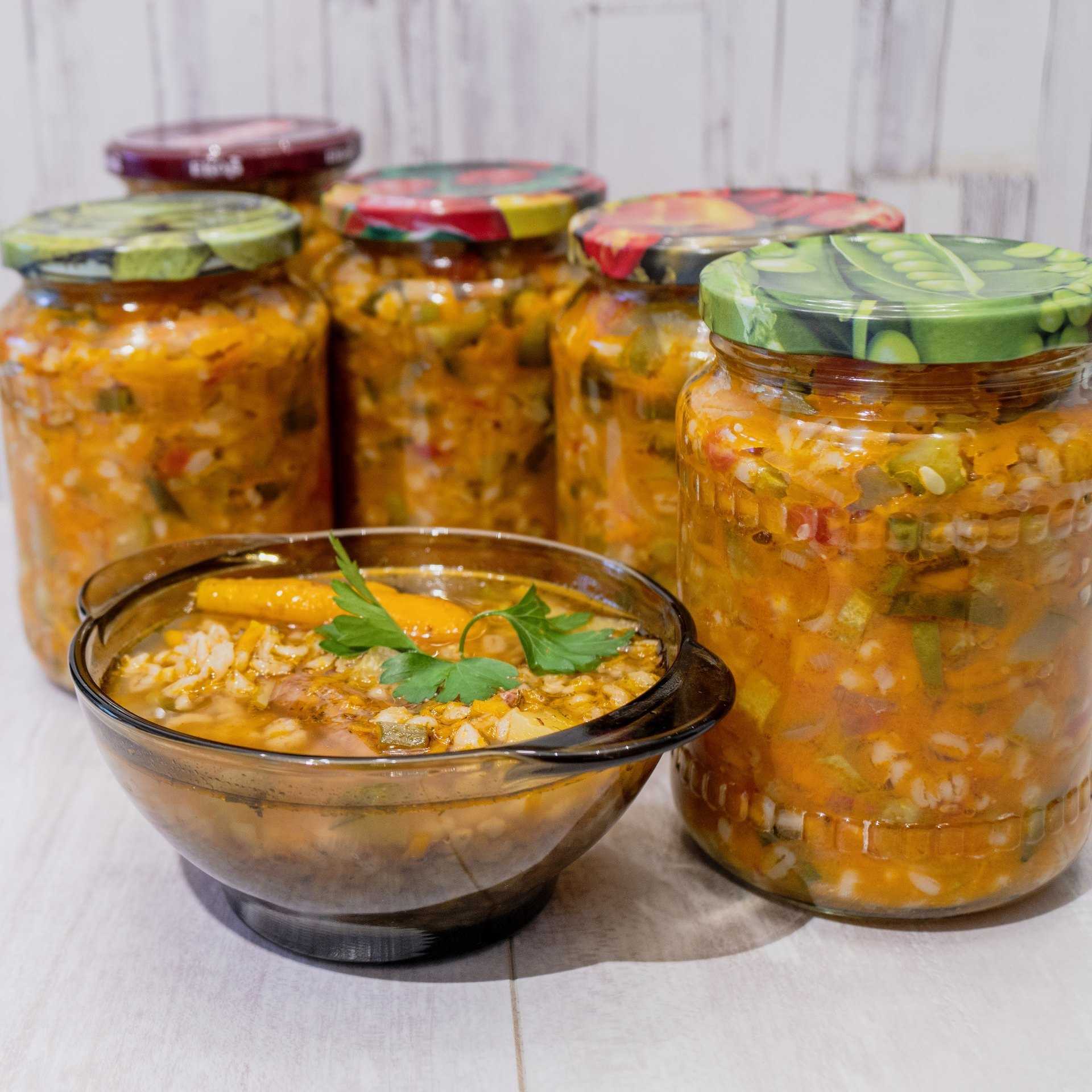 Классический рецепт рассольника с перловкой и солеными огурцами