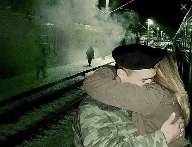 Варианты красивых и оригинальных подписей фотографий на год отношений для вк.