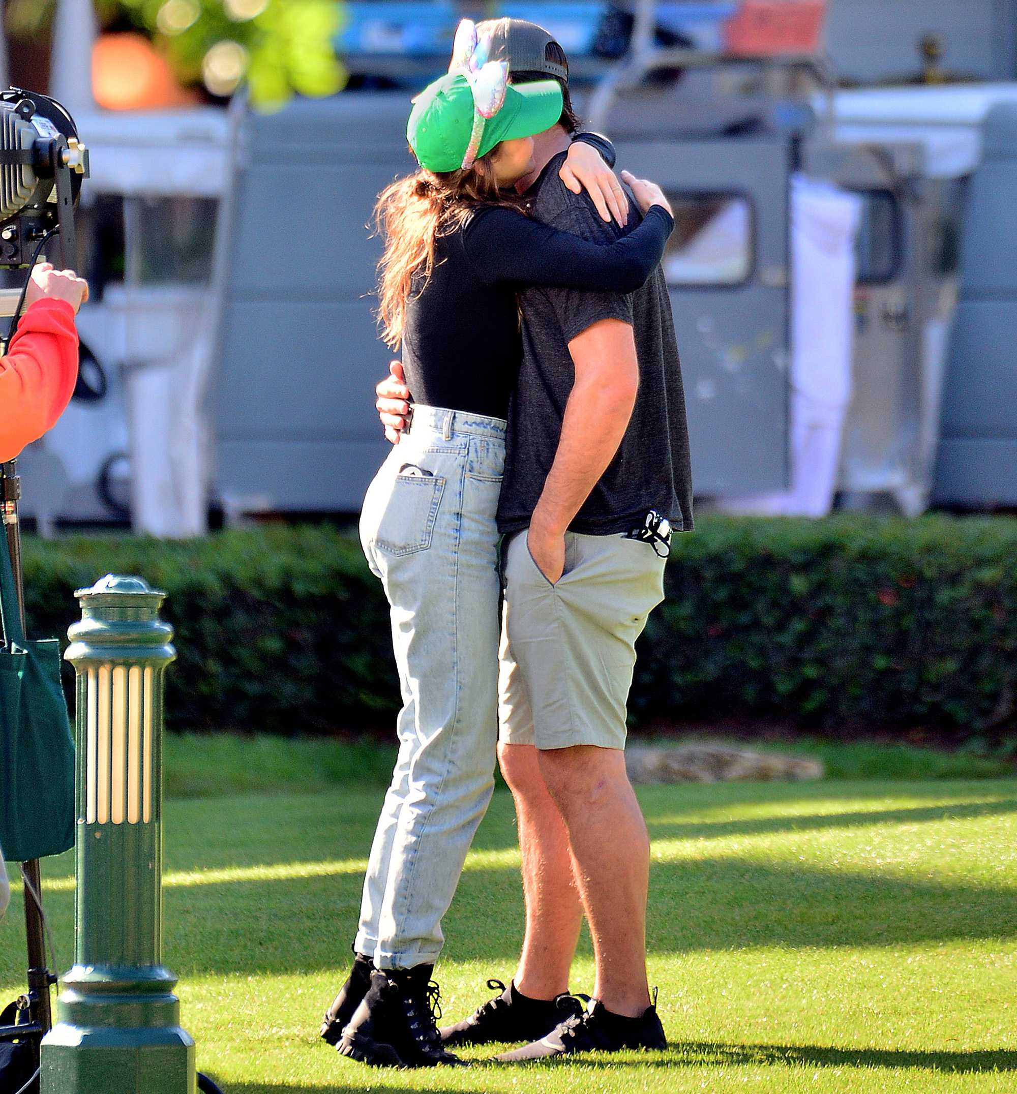 Who is shailene woodley husband? – short-fact