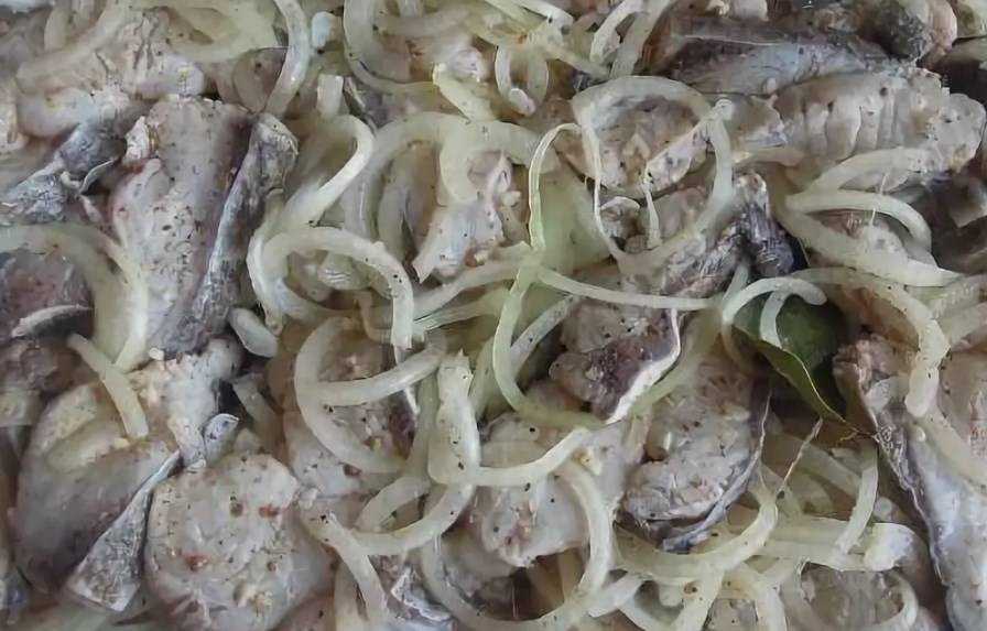 Хе из толстолобика: очень вкусные рецепты приготовления блюда в маринаде, в соевом соусе, классический