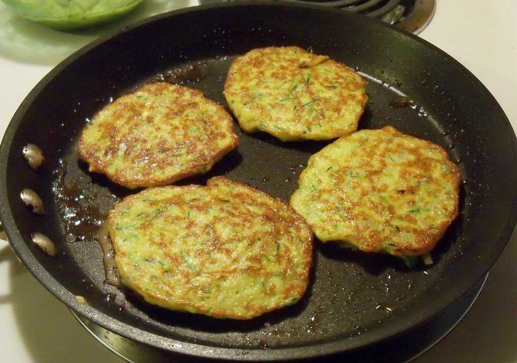 Оладьи из кабачков - самые вкусные рецепты кабачковых оладушек